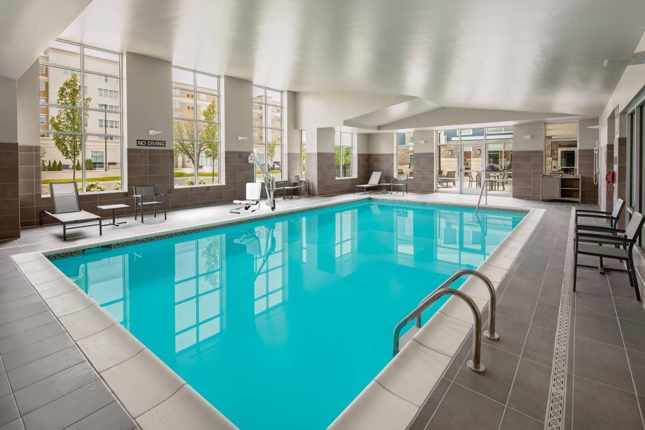 Residence Inn By Marriott Detroit Farmington Hills Exterior photo