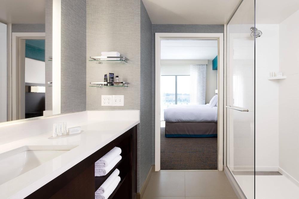 Residence Inn By Marriott Detroit Farmington Hills Exterior photo