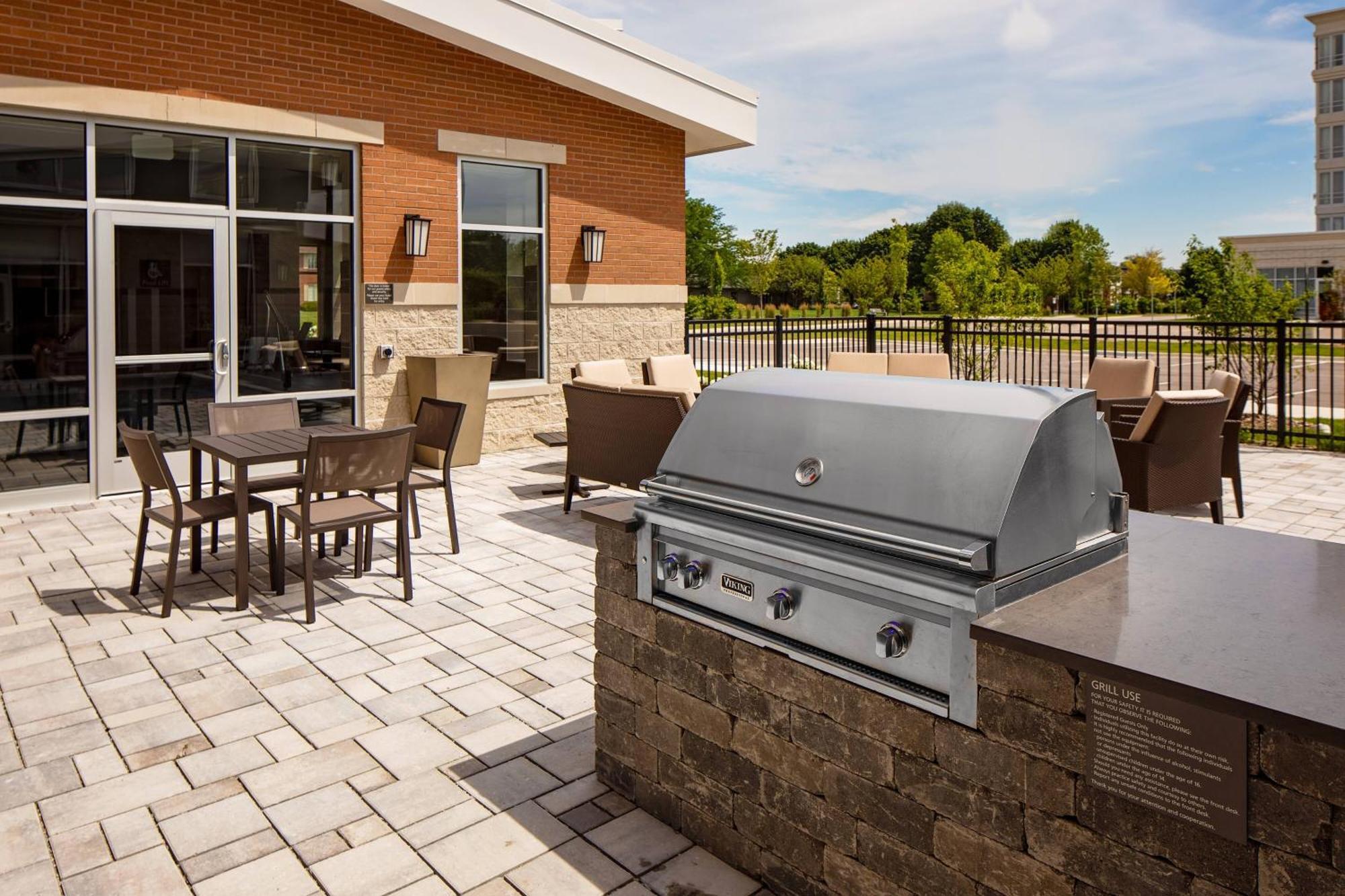 Residence Inn By Marriott Detroit Farmington Hills Exterior photo